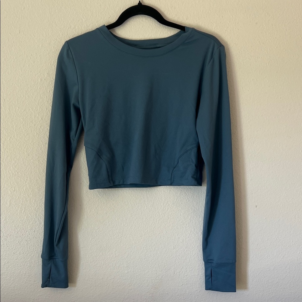 Women's Blue Long Sleeve Athletic Crop Top
